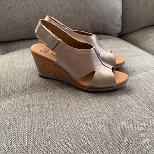 Clark’s Wedges